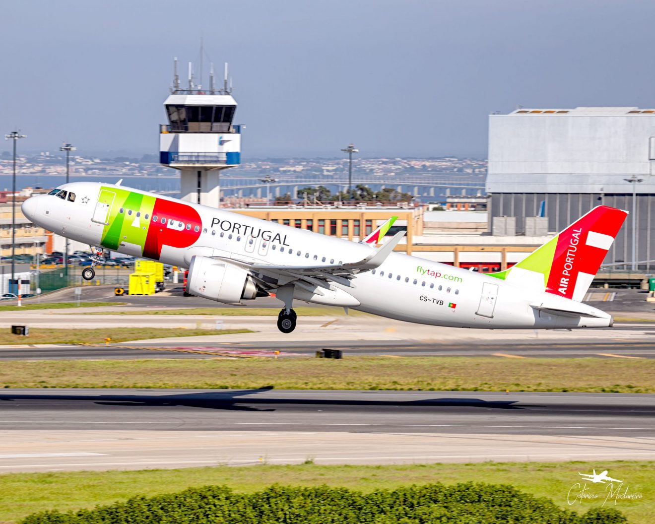TAP Airbus A320 NEO