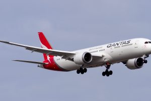 Qantas Boeing 787-9 VH-ZNH