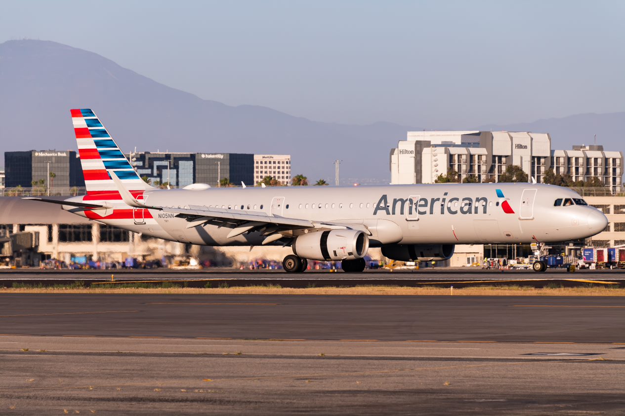 Photo: American Airlines Airbus A321 seen landing at John Wayne Airport KSNA; photo credit: Karam