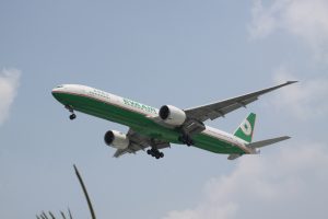Photo: Eva Air Boeing 777-300ER. By aeroprints.com, CC BY-SA 3.0, https://commons.wikimedia.org/w/index.php?curid=32557186