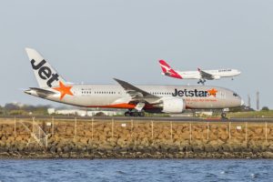 Jetstar & Qantas 787 Dreamliner at Sydney Airport
