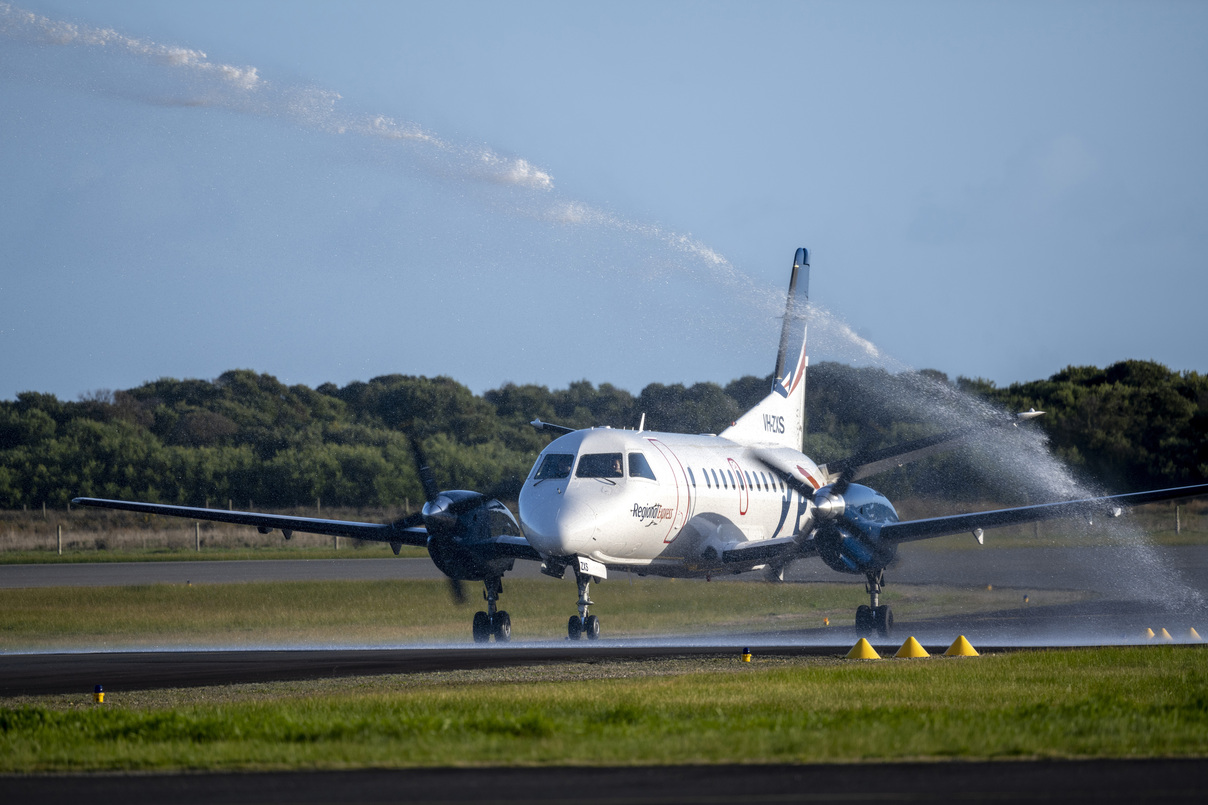 Rex Airlines SAAB 340 touches down at Devonport Airport
