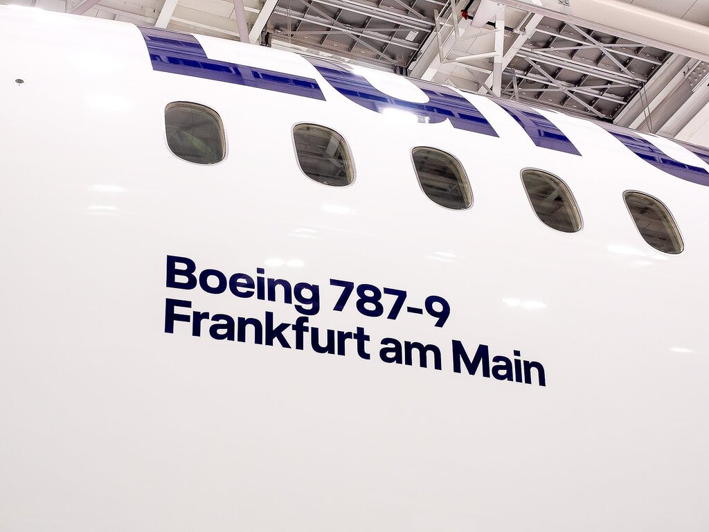 Lufthansa second B787 name 'Frankfurt am Main' painted on side.