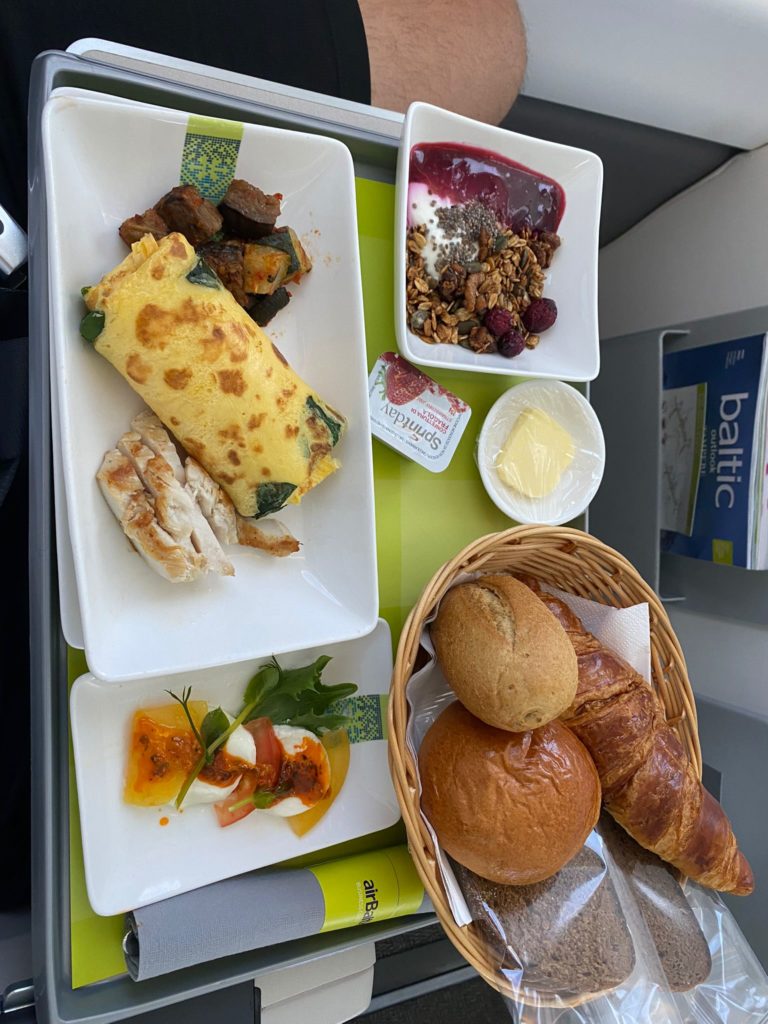 Food served aboard the airBaltic flight from Oslo to Riga