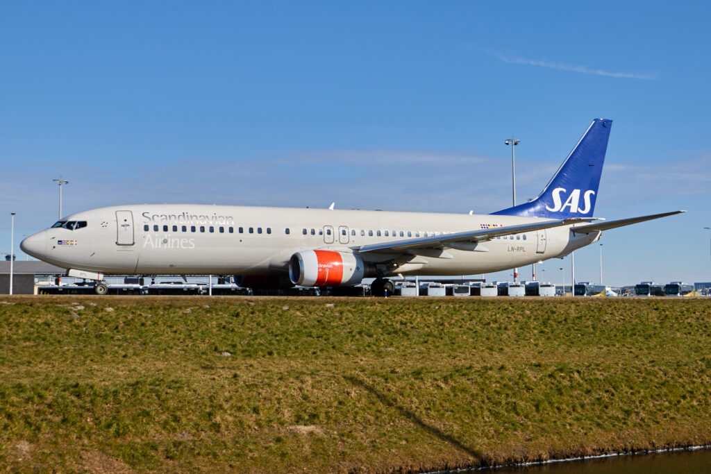 An SAS Boeing 738 taxiing.