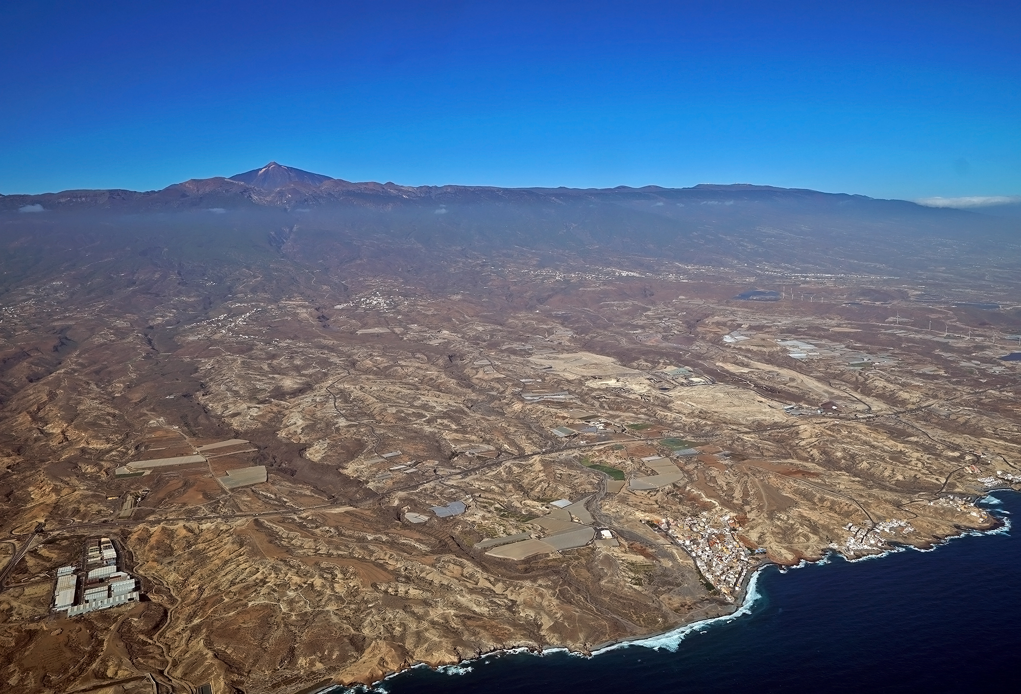 Tenerife, Photo Credit: Piotr Bozyk/ AviationSource