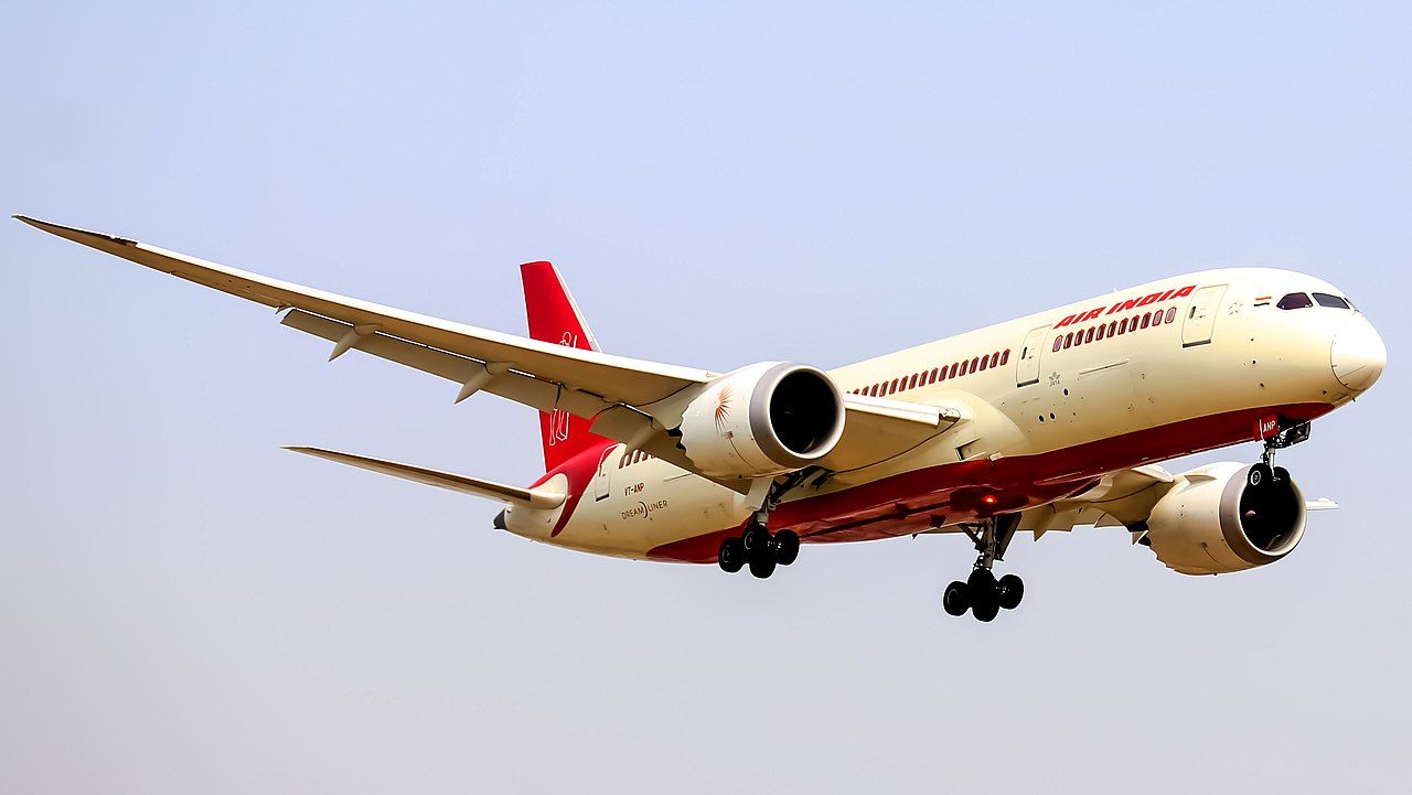 An Air India Boeing dreamliner approaching to land.