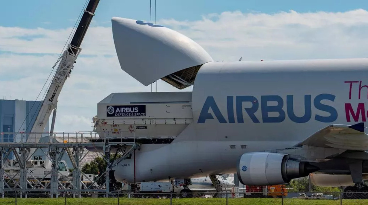 The Airbus Beluga offloads a satellite at Kennedy Space Center