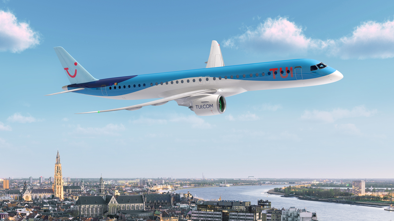 A render of the new TUI Embraer E195 aircraft in flight.