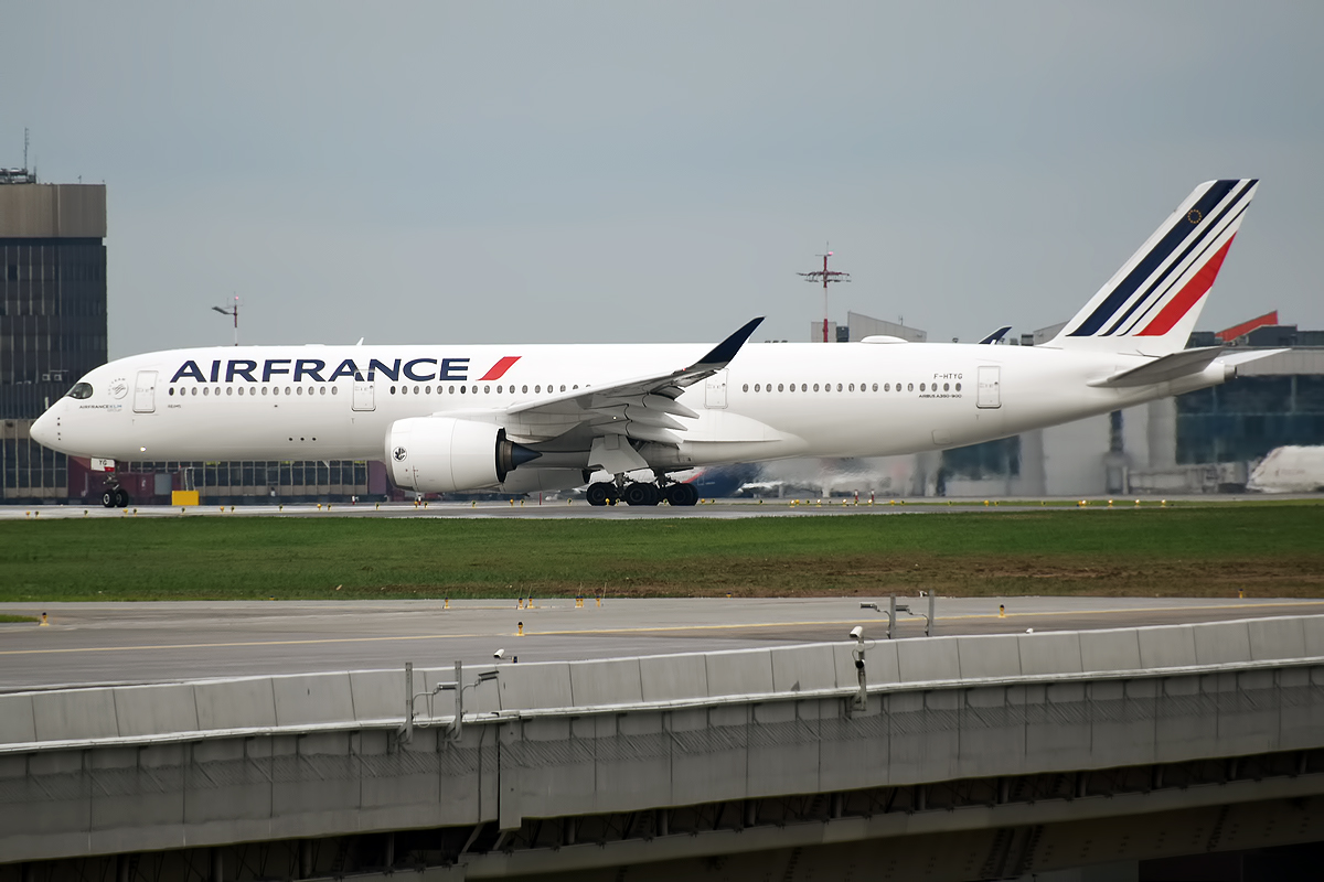 An Air France Airbus A350 on the taxiway.
