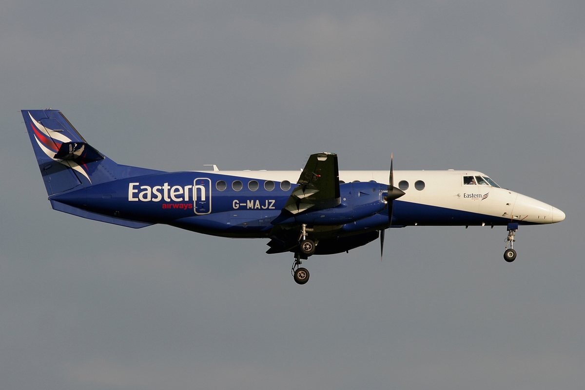 An Eastern Airways Jetstream 41 approaches to land.