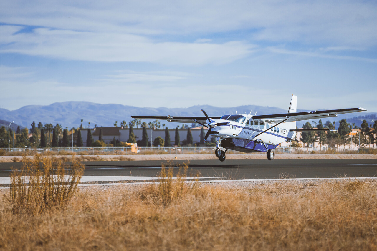 The Ampaire Eco Caravan takes off on its test flight.
