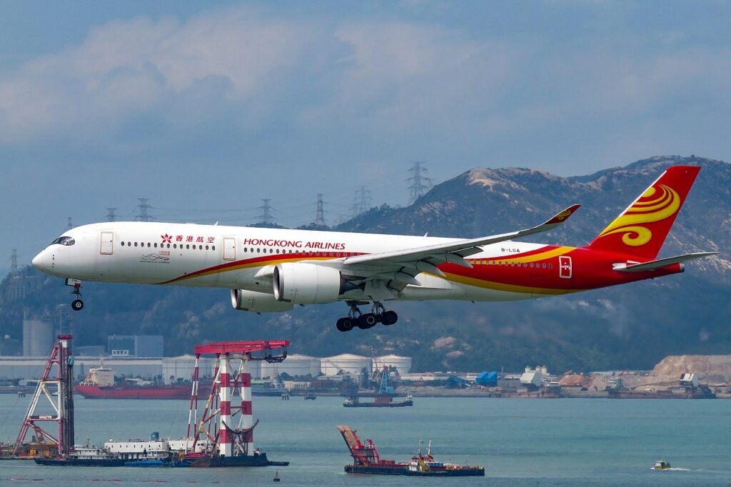 A Hong Kong Airlines Airbus lands in Taipei.