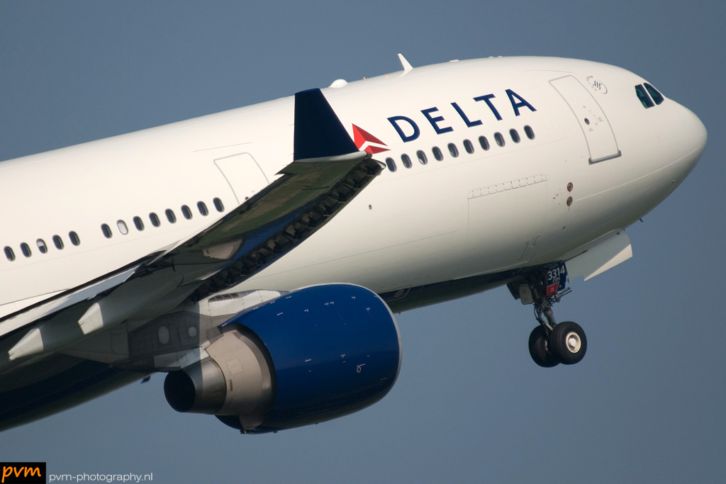 A Delta Air Lines Airbus A330 after takeoff.