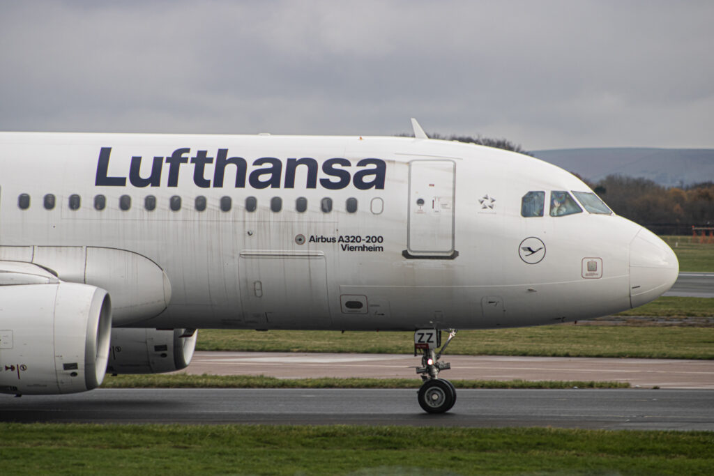 Lufthansa are applying more SAF practices to sustainability.