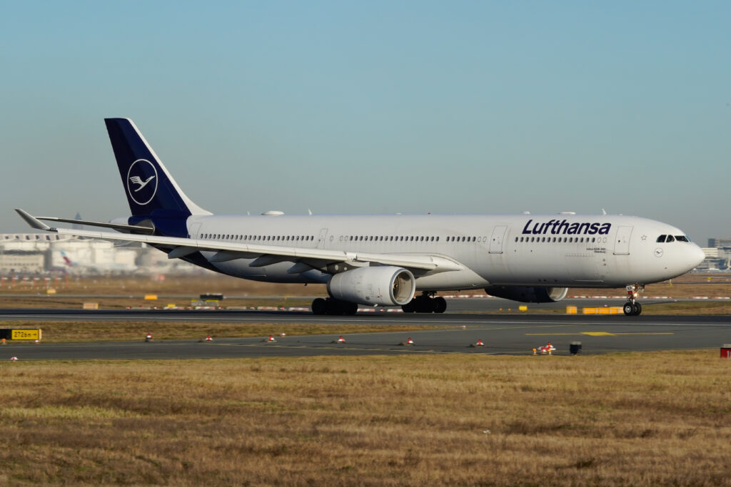 Lufthansa aims to be use more sustainable aviation fuel in the future (SAF).