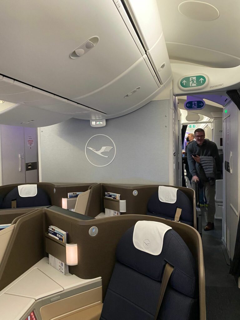 One of my best flights in 2022 was on the Lufthansa Boeing 787. 