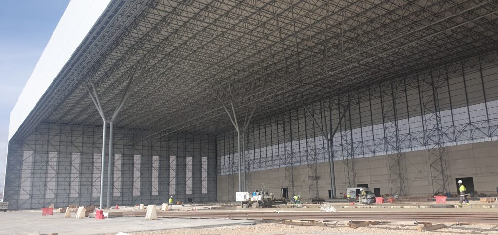 Teruel Airport's new hangar that can house two Airbus A380 aircraft.