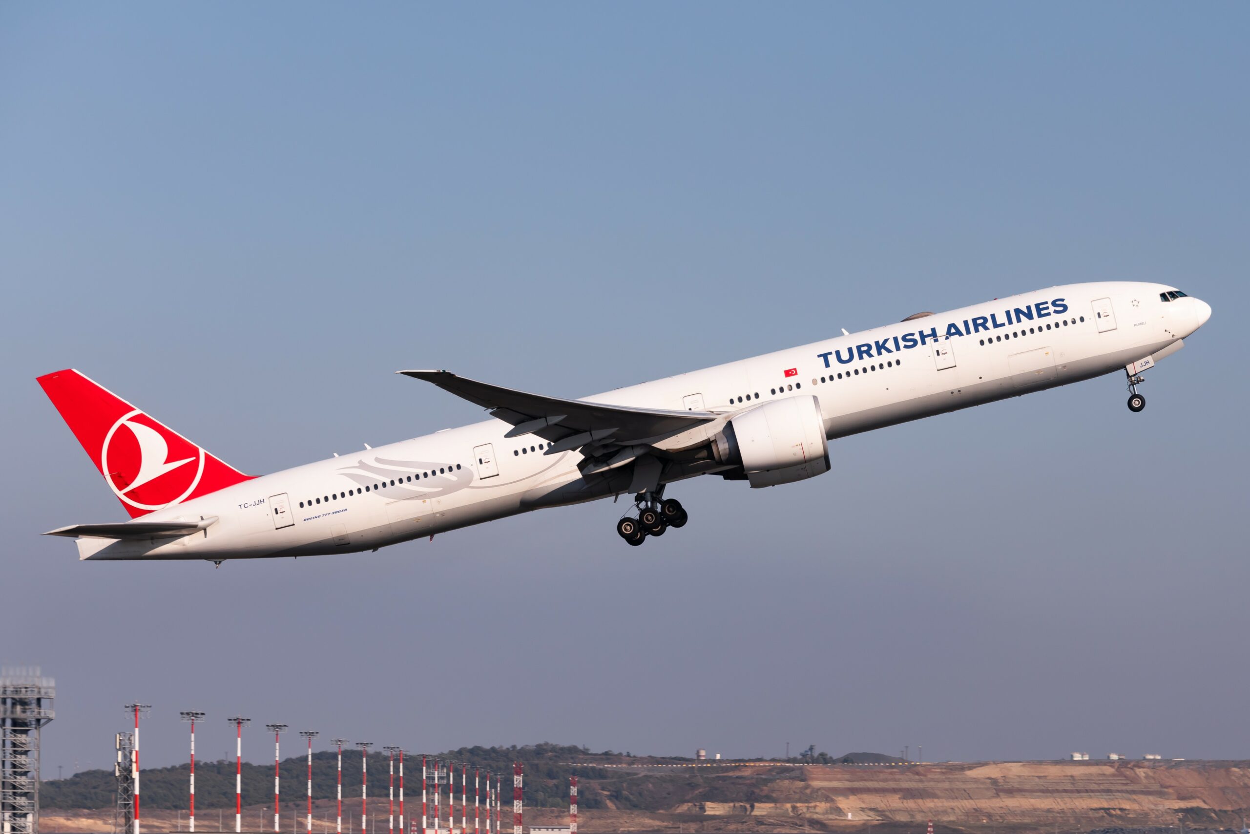 Turkish Airlines Reports Eyewatering $2.7bn Profit