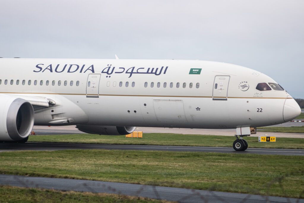 Riyadh vs. Jeddah: Which Airport Is Busier in Saudi Arabia?