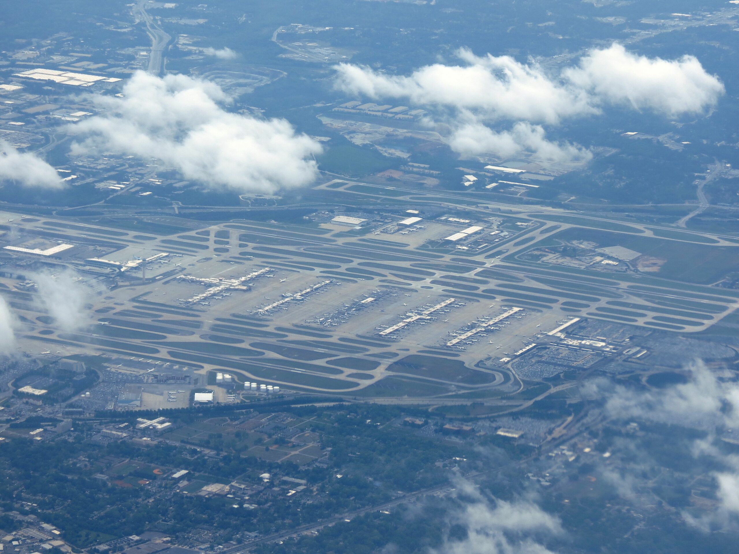 Atlanta Hartsfield-Jackson International Airport Has The Largest Average Daily Movements