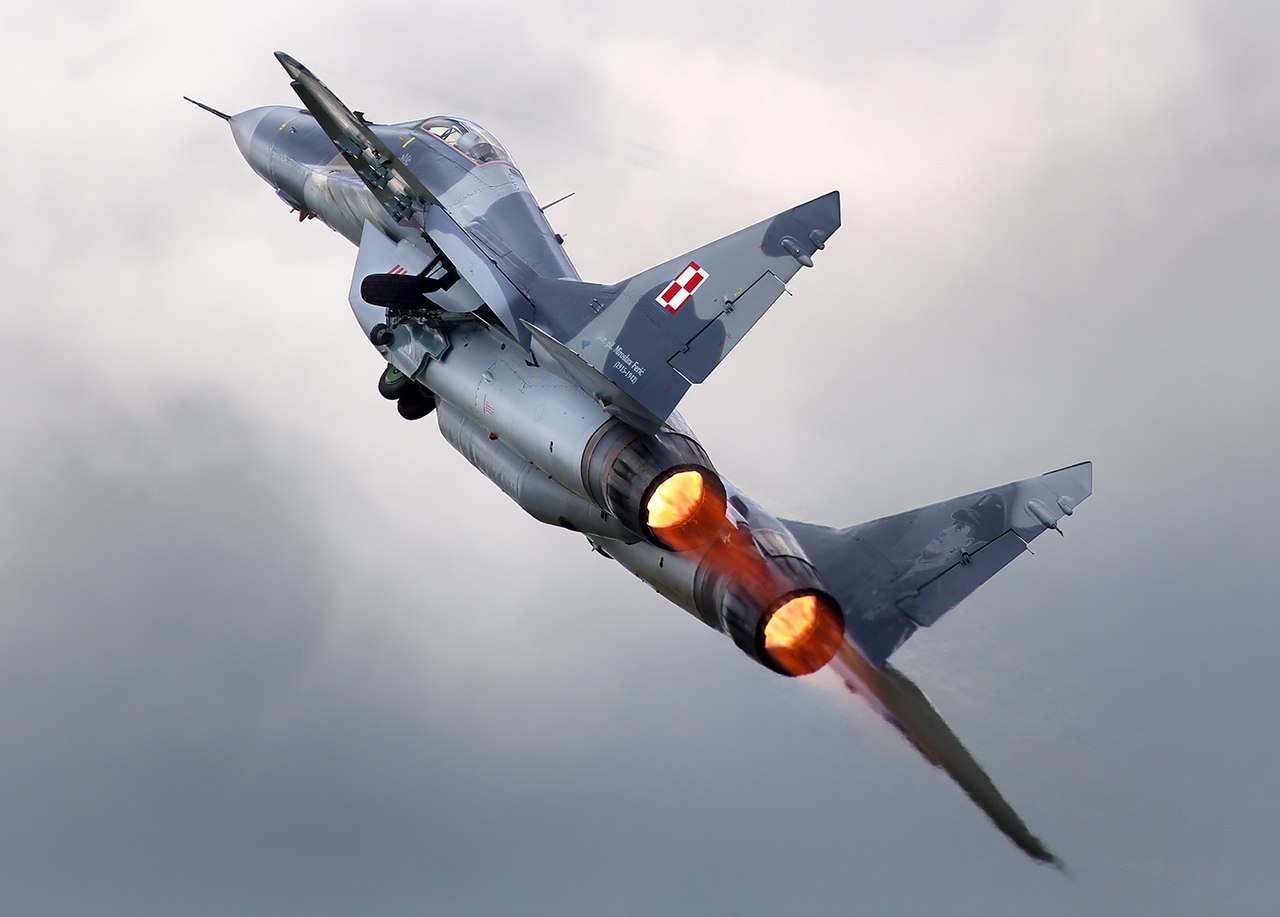 Poland becomes the first NATO country to send fighter jets to Ukraine