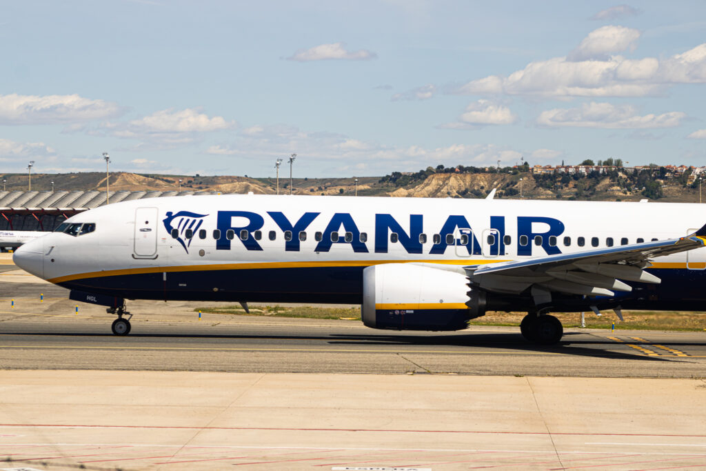 London Luton to Receive Three Ryanair 737 MAXs