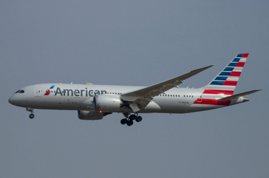 American Airlines 787 Diverts to Anchorage