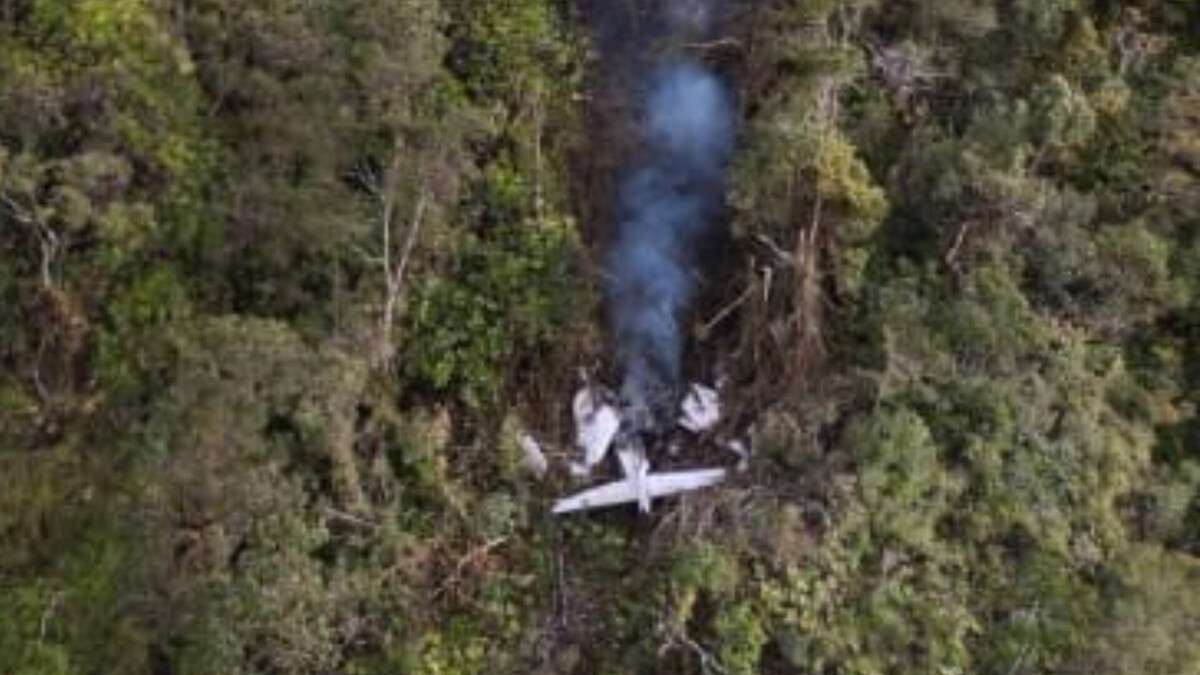 Wreckage of a SAM Air Cessna Caravan viewed from the air.