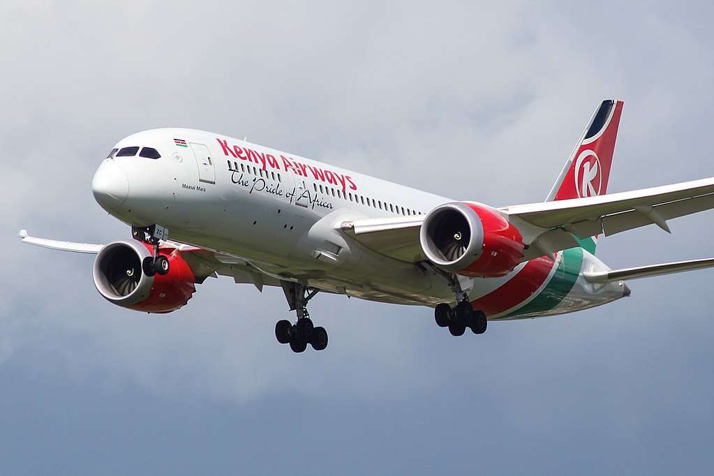 A Kenya Airways Boeing 787 approaches to land.