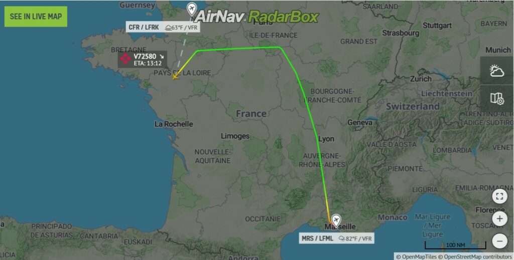 Volotea V72580 flight track from Marseille, with diversion to Nantes.