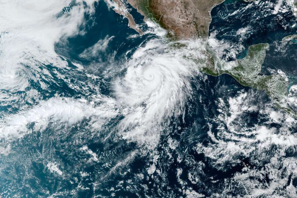 Hurricane Hilary Flight Disruption Expected in Los Angeles AVS