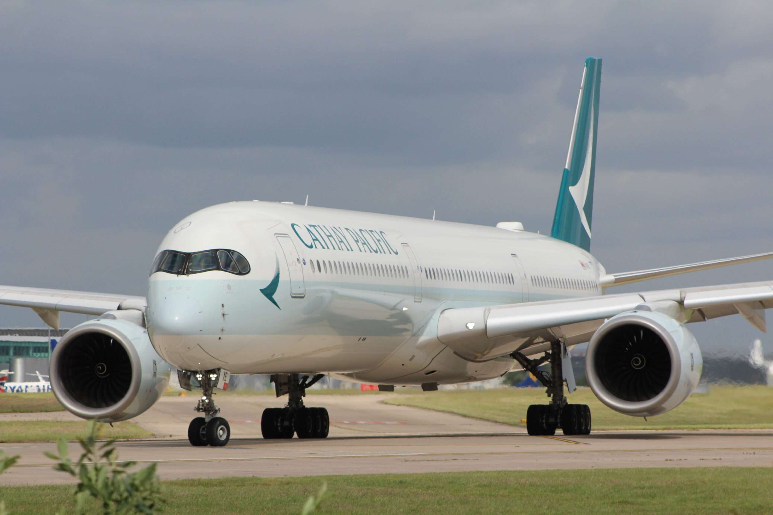 Hong Kong Traffic Grows: Cathay Grows Numbers by 693%