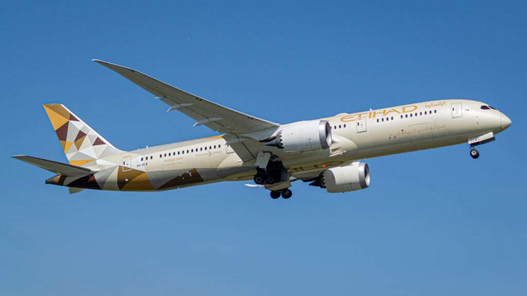 Etihad Cancels Abu Dhabi-Moscow Route Expansion