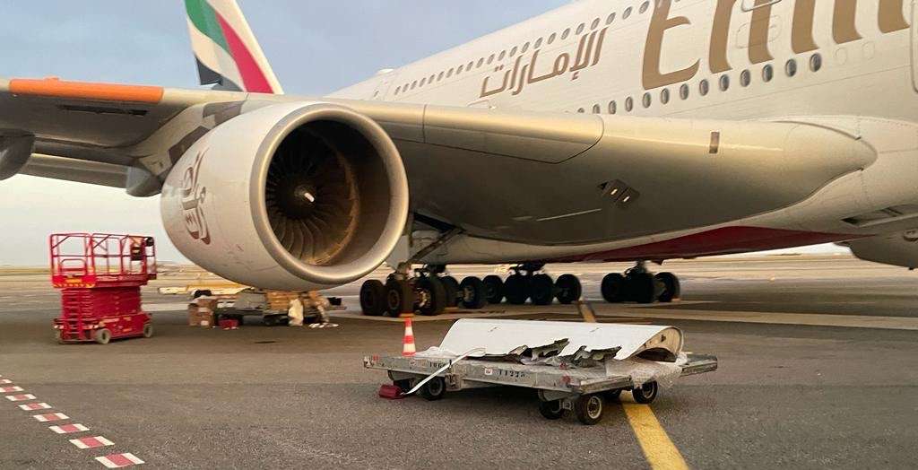 Emirates A380 Struck by Drone: Wing Damage in Nice, France