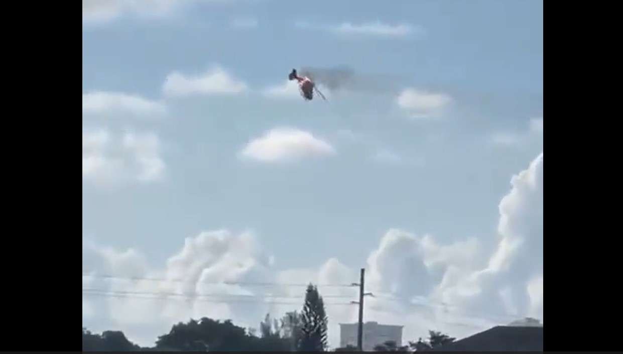Footage of helicopter crash in Pompano Beach Florida