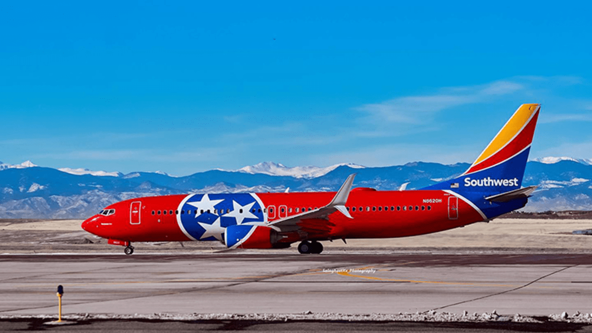 Southwest Airlines Tennessee One aircraft on the taxiway.
