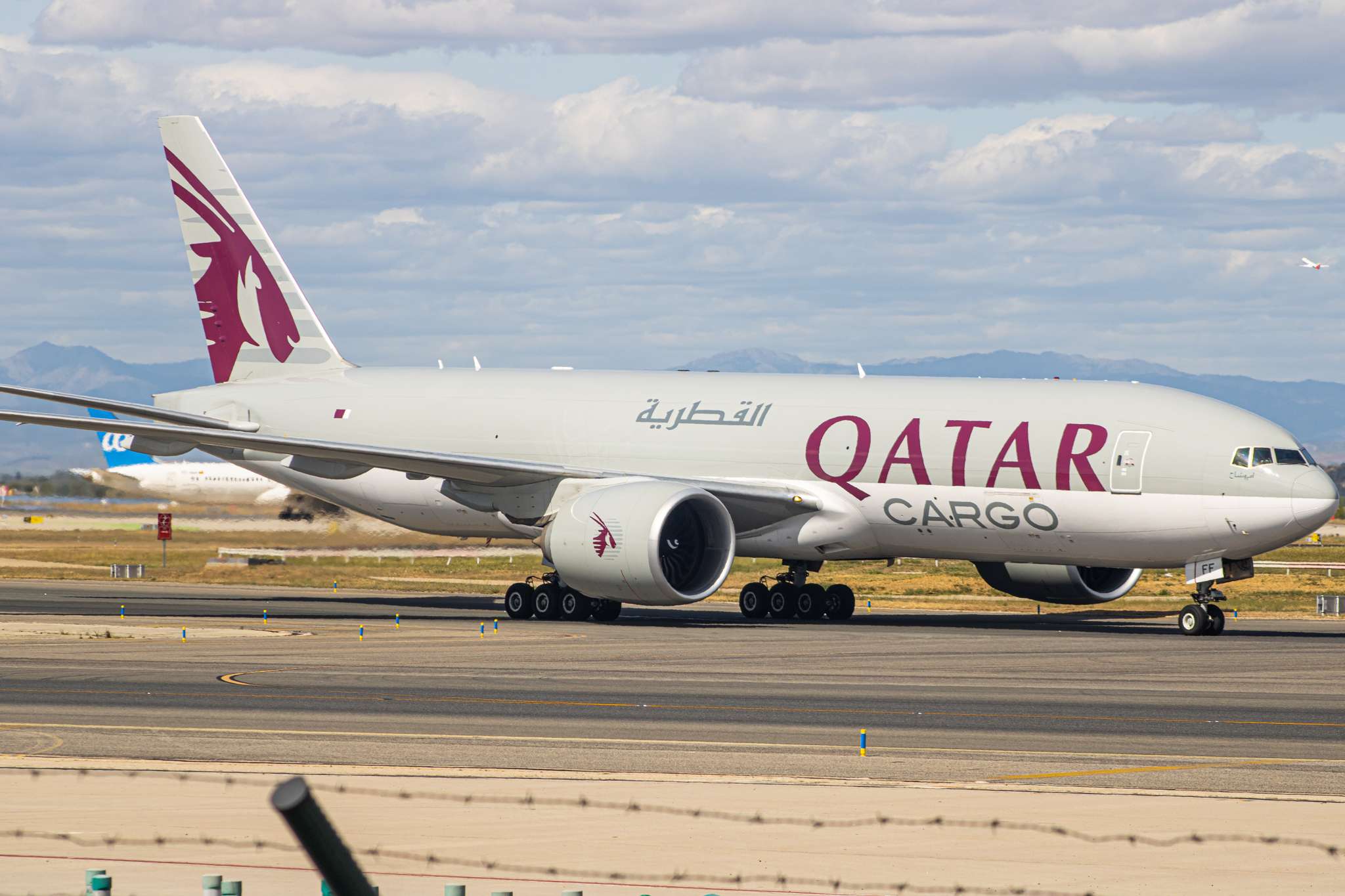 Qatar Airways Cargo Resumes Bahrain Services
