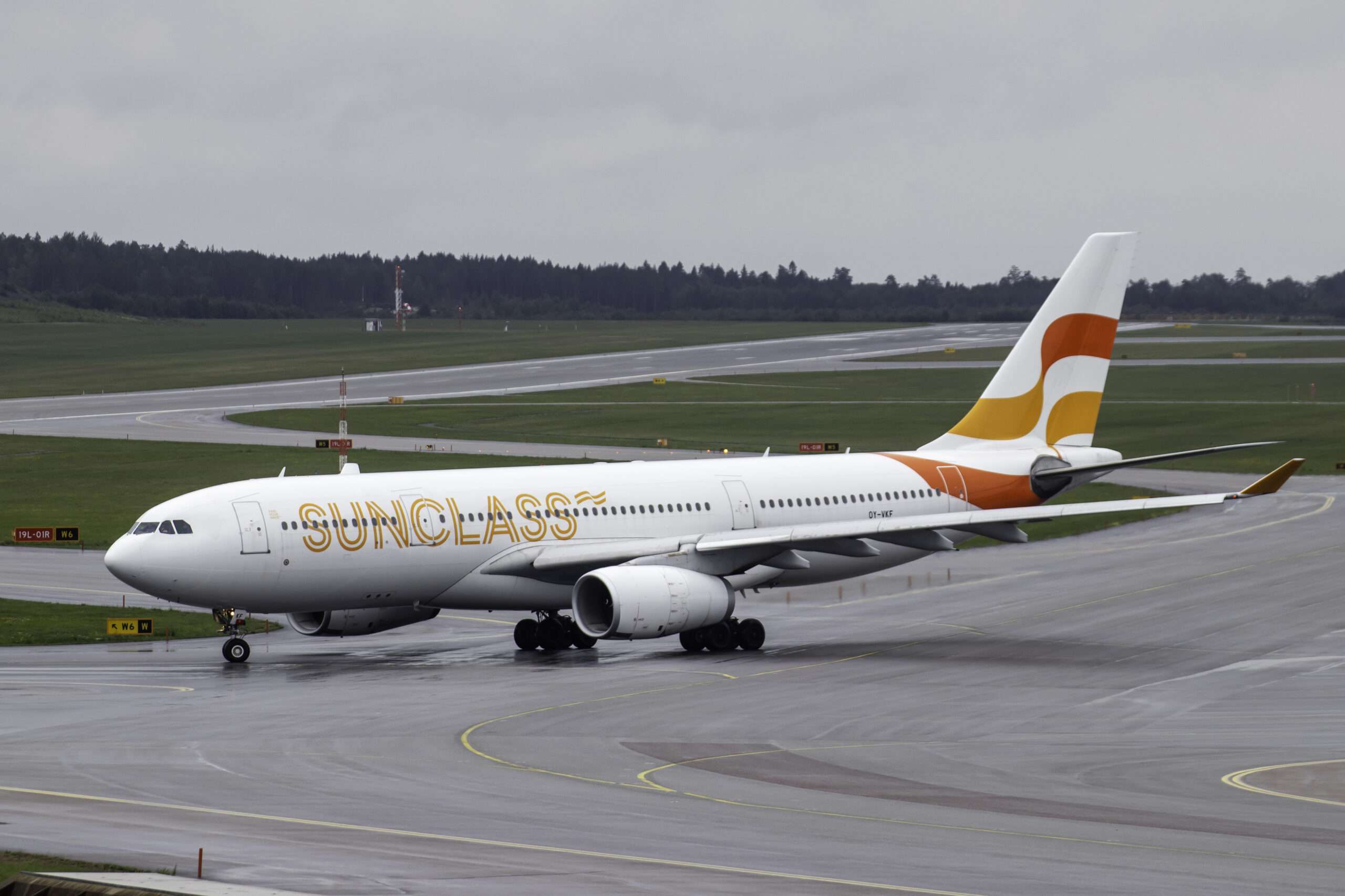 Sunclass Airlines To Sell Final Airbus A330-200 in the Fleet