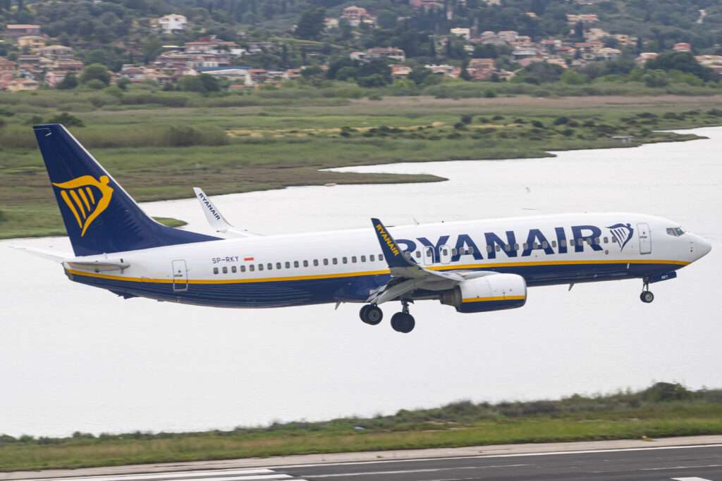 Ryanair Adds 1.6m Extra Seats for Christmas 2023 Period