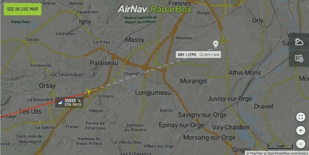 Flight track of Corsair flight SS925 into Paris Orly Airport.