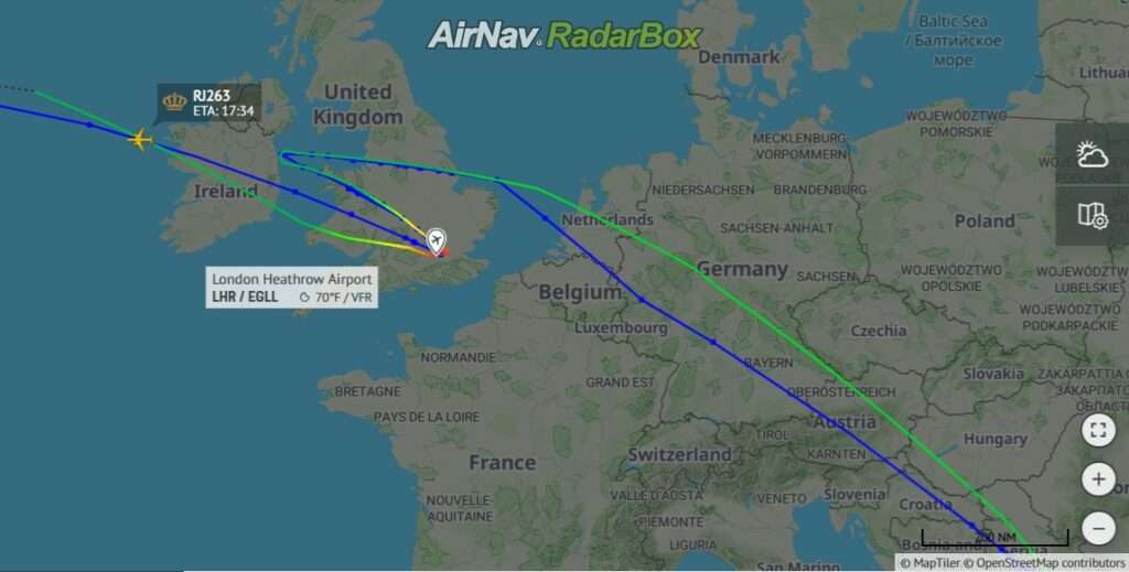 Flight track of Royal Jordanian flight RJ263 from Amman to Chicago, showing diversion to London.