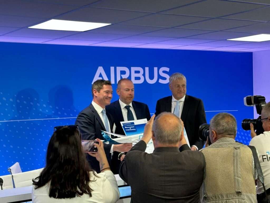 Avolon Firms Up Paris Air Show Order for 20 Airbus A330neos