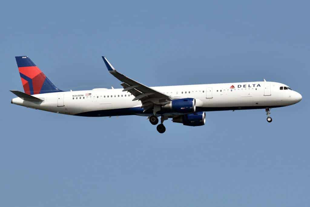 Delta Flight From Detroit to Boston Suffers Bird Strike