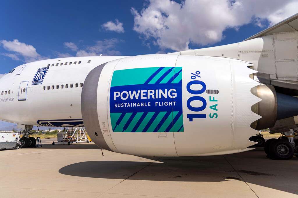 A Rolls-Royce engine being tested with 100% SAF fuel.