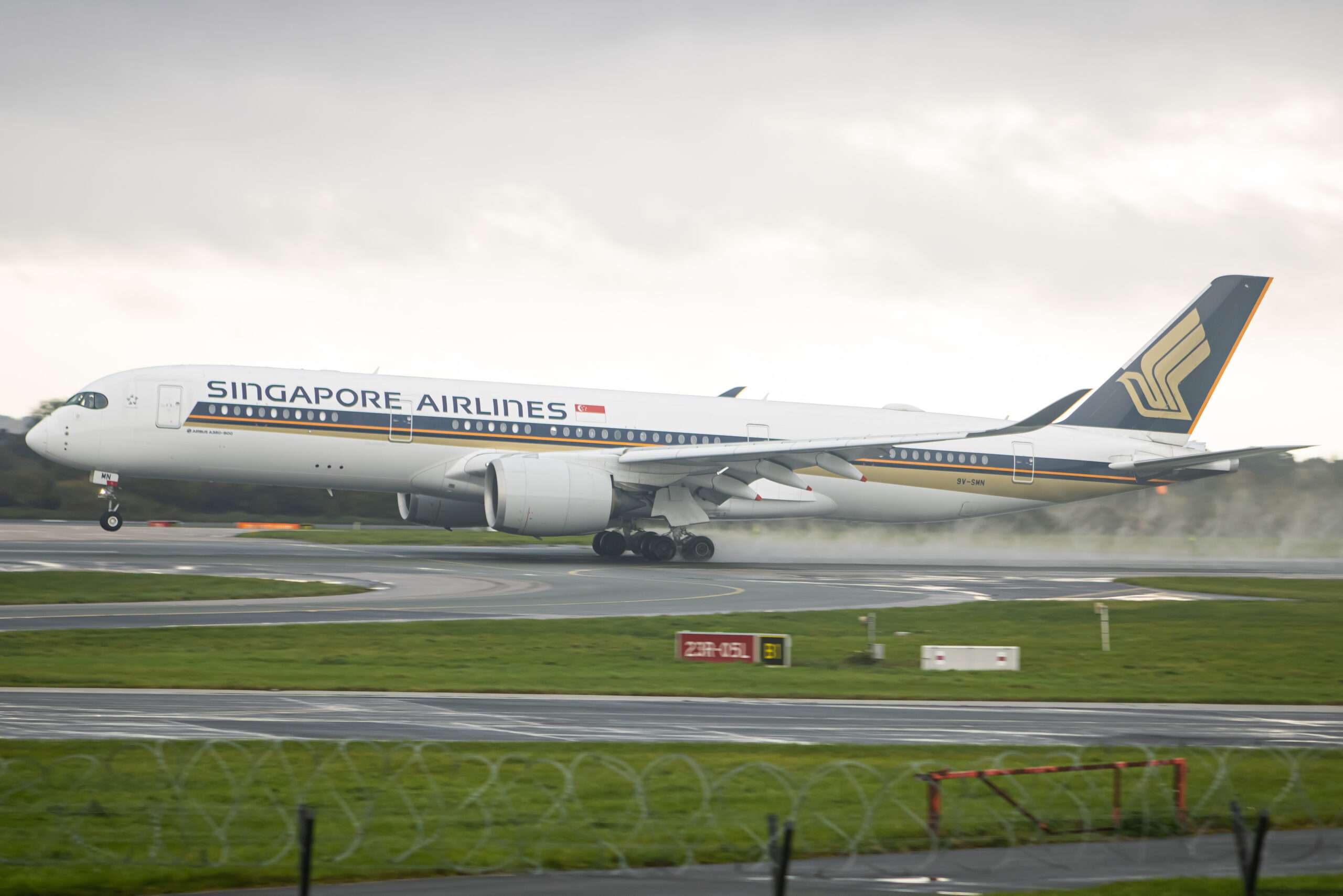 Singapore Airlines Posts $1.4bn Half-Year Profit: More Growth