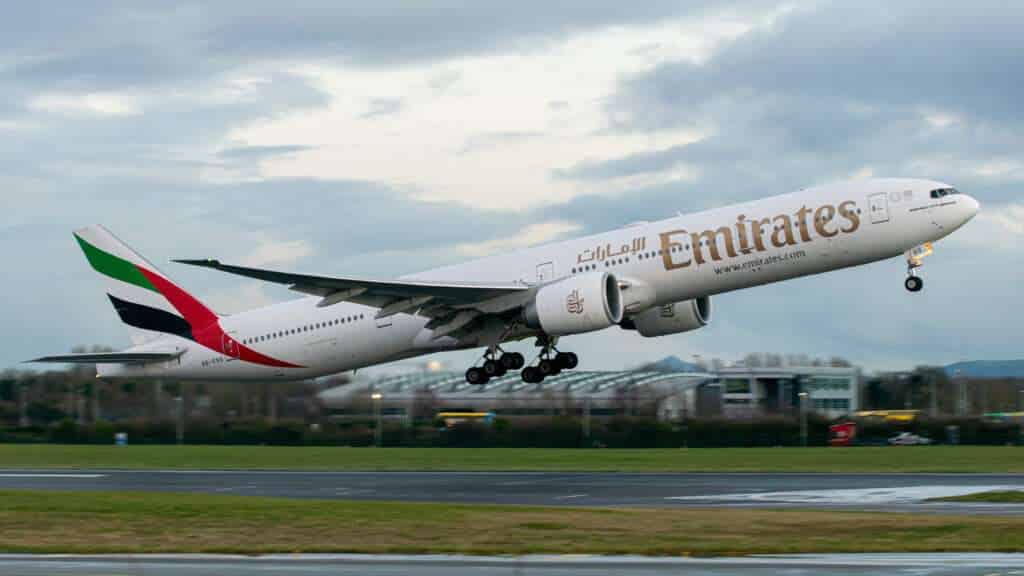 Emirates Celebrates 10 Years of the Dubai-Sialkot Route
