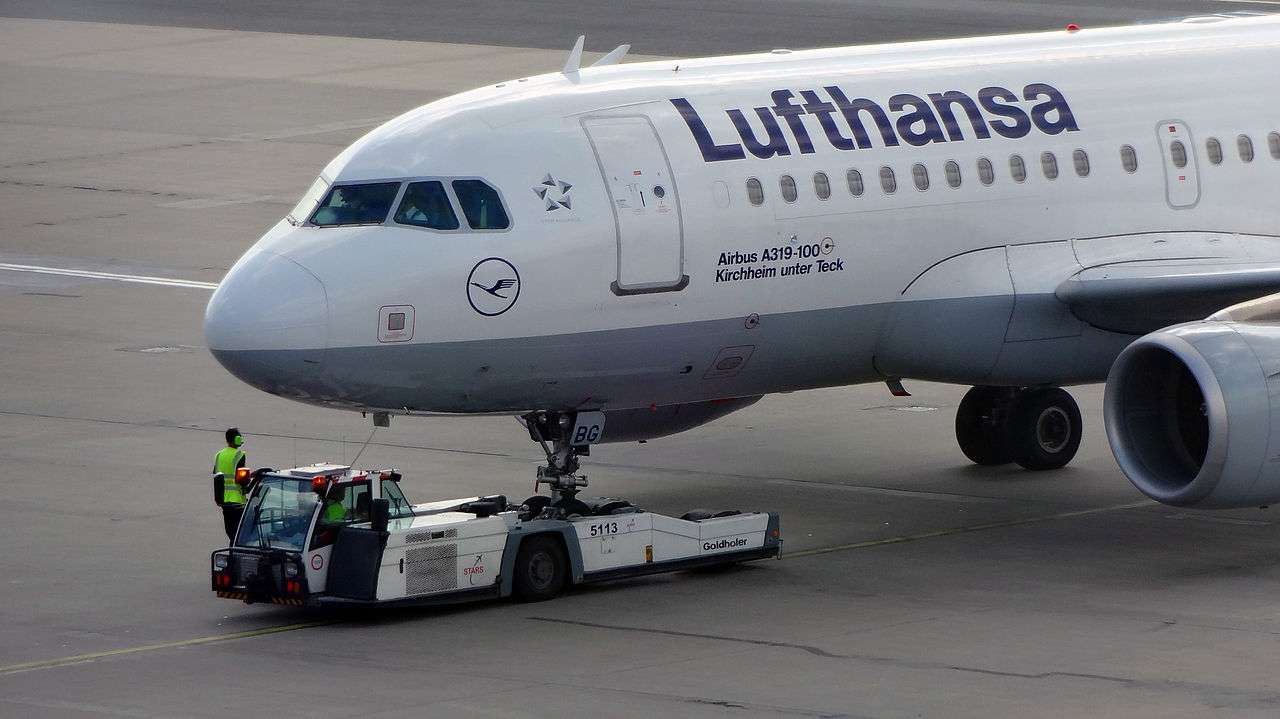 Lufthansa Flight Frankfurt-Amsterdam Suffers Generator Failure
