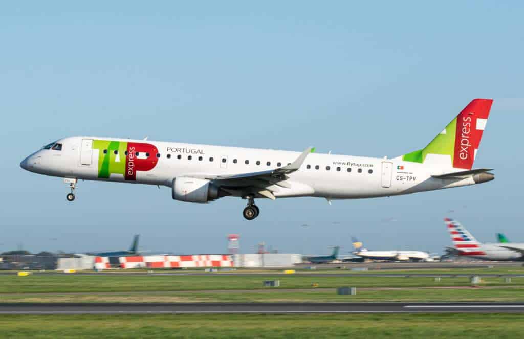 TAP Air Portugal Names Embraer E190 "Guimarães"