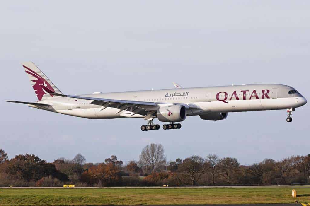 Qatar Airways Expands to Hamburg, Venice Returns